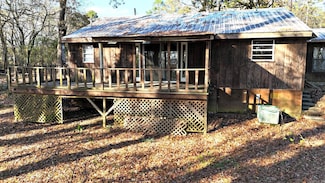 200 Ridge Ave, Mena, AR 71953