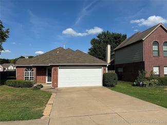 1341 N Willow Ave, Broken Arrow, OK 74012