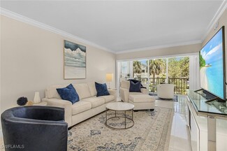 234 Banyan Blvd Unit 234, Naples, FL 34102