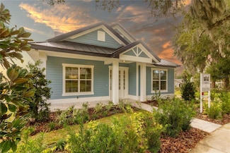 646 W 11th Ave, Mount Dora, FL 32757