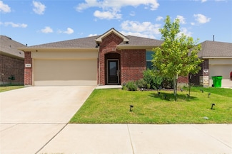 1829 Lake Grove Dr, Little Elm, TX 75068