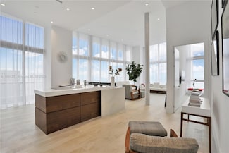 495 Brickell Ave Unit 4102, Miami, FL 33131