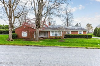 201 Sprout Rd, Muncy, PA 17756