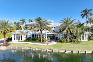 175 Center St, Naples, FL 34108