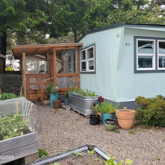 4875 N Hwy 101 Unit 86, Depoebay, OR 97341