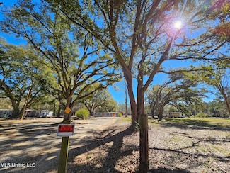 23061 Road 262 Unit 23063, Picayune, MS 39466