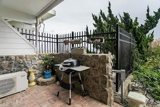 4005 Atlantic Ave Unit 101, Virginia Beach, VA 23451