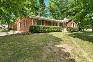 40 Desales Ave, Lebanon, OH 45036