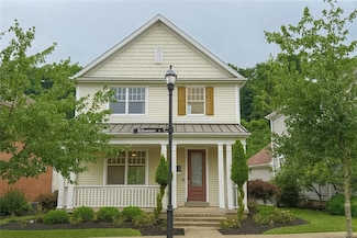 1527 Biltmore Ln, Pittsburgh, PA 15217