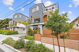 301-7 Juniper Ave, Carlsbad, CA 92008
