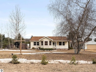 3403 Gleaner Hall Rd, Kingsley, MI 49649