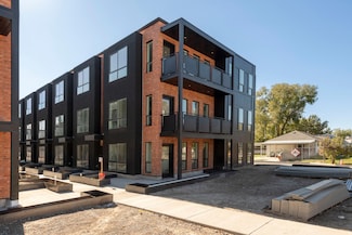 872 Rowley Dr Unit 101, Millcreek, UT 84107