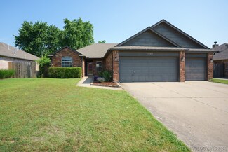 11107 E 119th St N, Collinsville, OK 74021