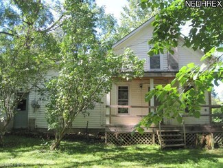 4375 Creamery Rd, Middlefield, OH 44062