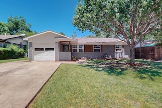 2949 Hollandale Ln, Dallas, TX 75234