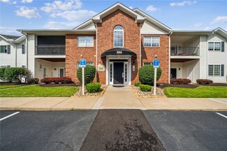300 Hidden Ridge Ct Unit 203, South Park, PA 15129