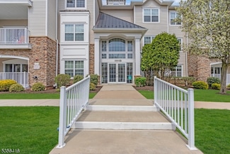 1111 Conrad Way, Somerset, NJ 08873