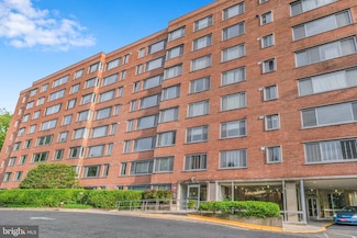 4200 Cathedral Ave NW Unit 207, Washington, DC 20016
