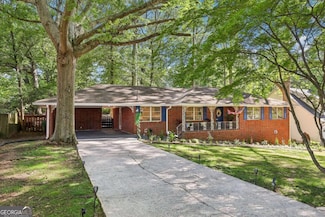 5222 Skyline Dr, Stone Mountain, GA 30083