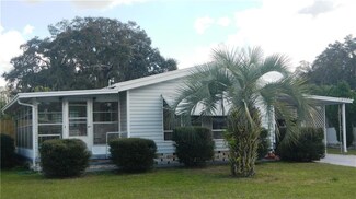 4714 Royal Palm Dr, Zephyrhills, FL 33542