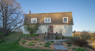 573 S Munger St, Middlebury, VT 05753