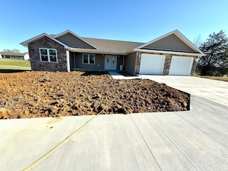 331 1676 Loop, Science Hill, KY 42553