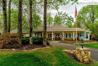 190 Ridge Rd, Roaring Gap, NC 28668