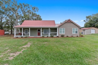 12447 E US Hwy 84, Ashford, AL 36312