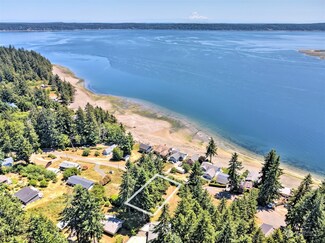 580 E Rauschert Rd, Grapeview, WA 98546