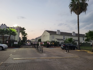 8641 Victorian Village Dr Unit 8641, Houston, TX 77071