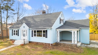 114 Lake Ave, Bristol, CT 06010