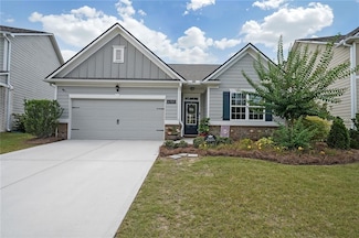 6765 Star Gaze Ct, Flowery Branch, GA 30542