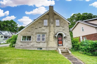 3933 Vine St, Cincinnati, OH 45217