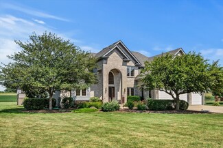 112 Belle Rive Dr, Millington, IL 60537