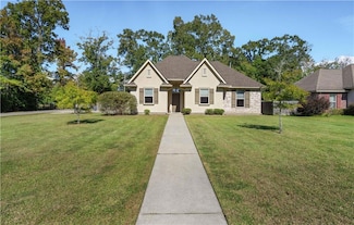2247 Orleans St, Mandeville, LA 70448