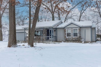58219 Baxter Cir, Elkhart, IN 46516