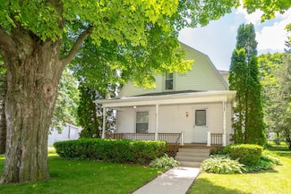 312 Buckeye St E, Belle Center, OH 43310