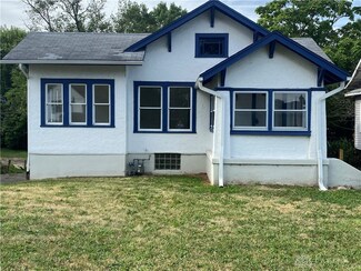 65 W Nottingham Rd, Dayton, OH 45405