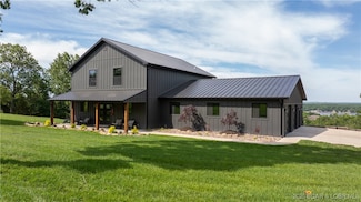 1275 Bluff Dr, Osage Beach, MO 65065