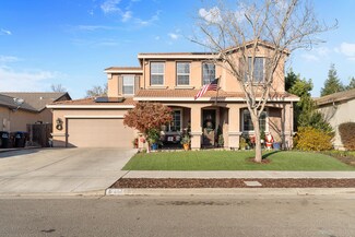 4040 W Ceres Ct, Visalia, CA 93291