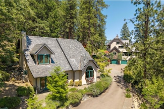 309 Granite St, Ashland, OR 97520
