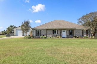 8026 Lake St, Lake Charles, LA 70605