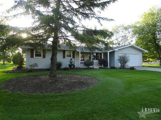 13420 Marjorie Ln, Grabill, IN 46741