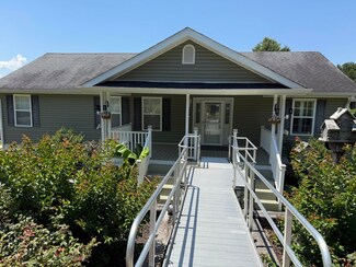 269 MacBennett Dr, Williamsburg, KY 40769