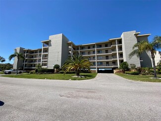 8251 Brent St Unit 927, Port Richey, FL 34668