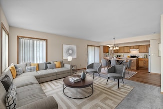 4344 S 92nd St, Greenfield, WI 53228