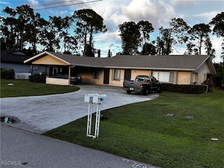 19065 Tangerine Rd, Fort Myers, FL 33967