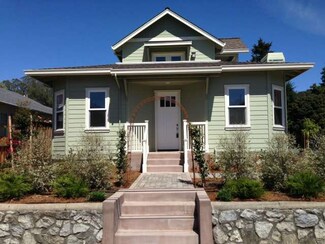 11 Ladera Ln, Soquel, CA 95073