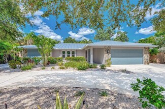 4342 Riverwood Ave, Sarasota, FL 34231