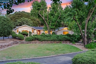 3092 Lester Rd, Martinez, CA 94553